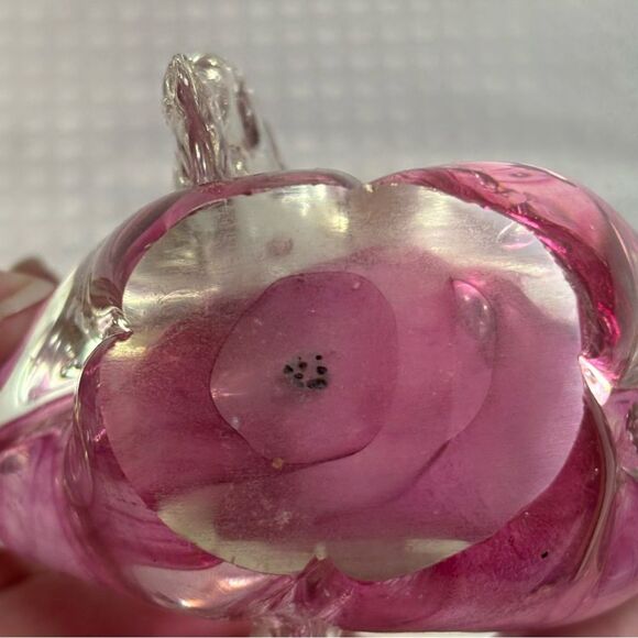 Blown Glass Pink Elephant Art Glass Suspended Controlled Bubbles Paperweight - Picture 5 of 7